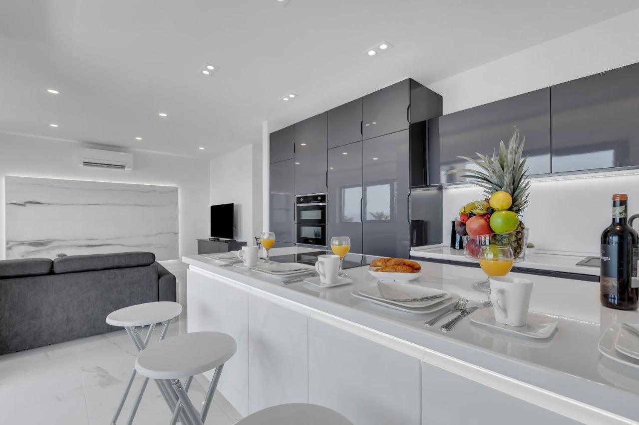 Luxury Seaview Apartment Dzenan Makarska Luaran gambar